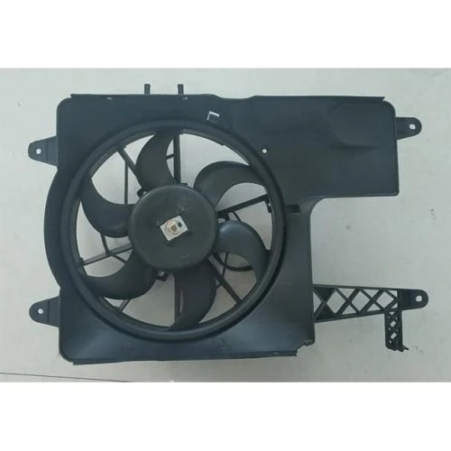 VWゴルフ用ラジエーターファン1.6 / 1.8 95-07 698637R